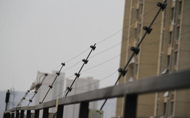 小區(qū)監(jiān)控:小區(qū)周界報(bào)警系統(tǒng)方案案例分析 小區(qū)監(jiān)控:小區(qū)周界報(bào)警系統(tǒng)方案案例分析